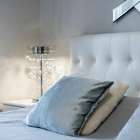 Elegant Suite - In Centro Portanuova Turin Exteriör bild