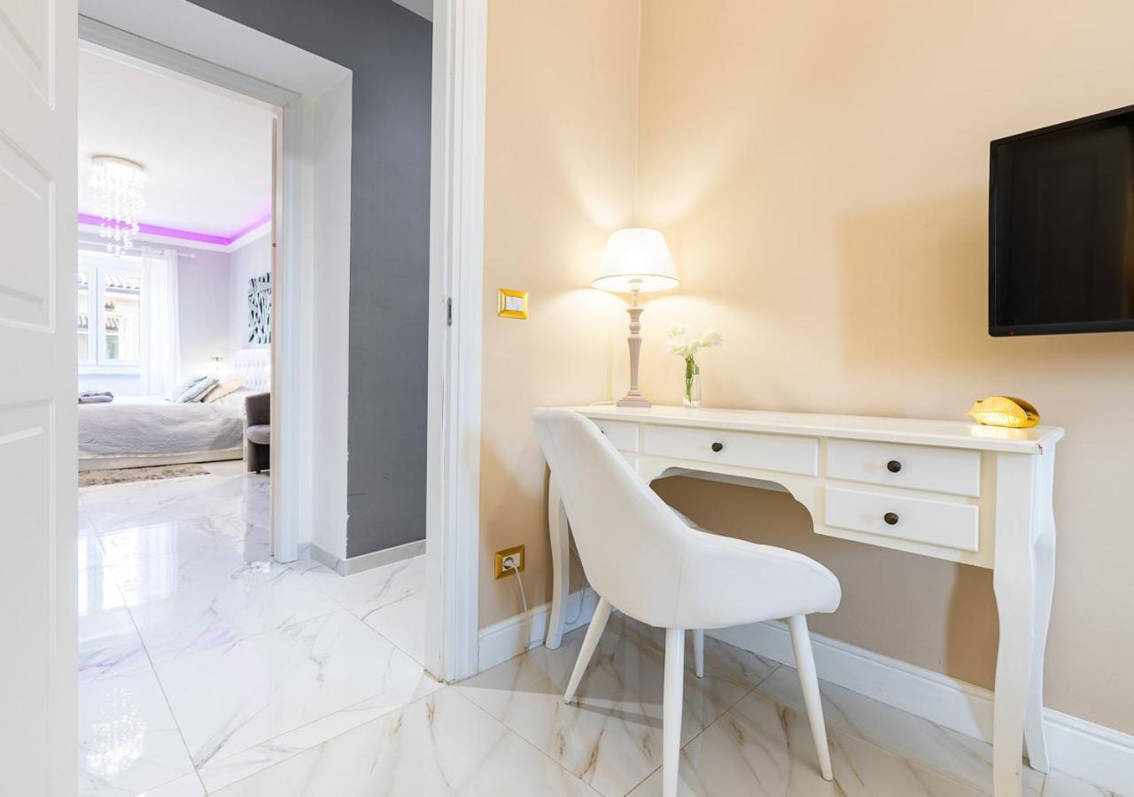 Elegant Suite - In Centro Portanuova Turin Exteriör bild