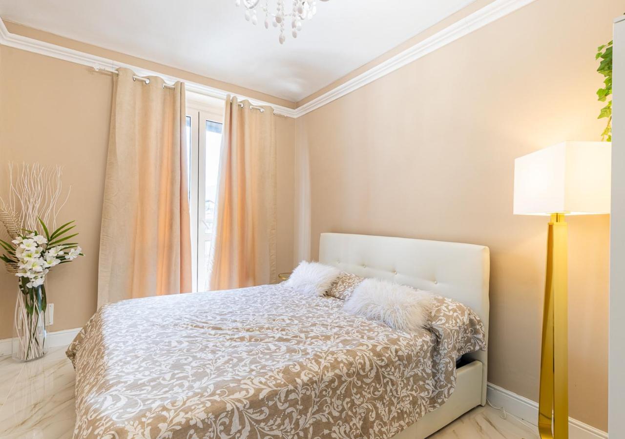 Elegant Suite - In Centro Portanuova Turin Exteriör bild